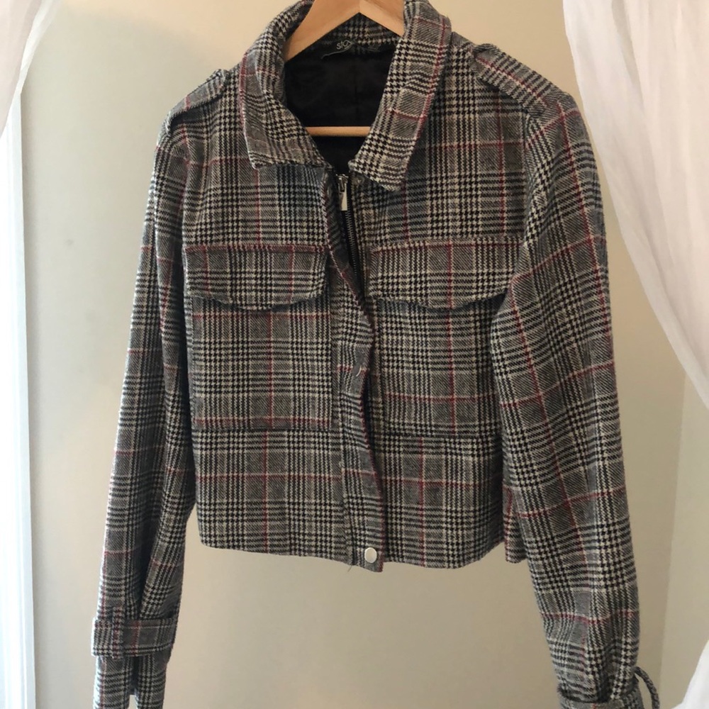 Cropped houndstooth jacket